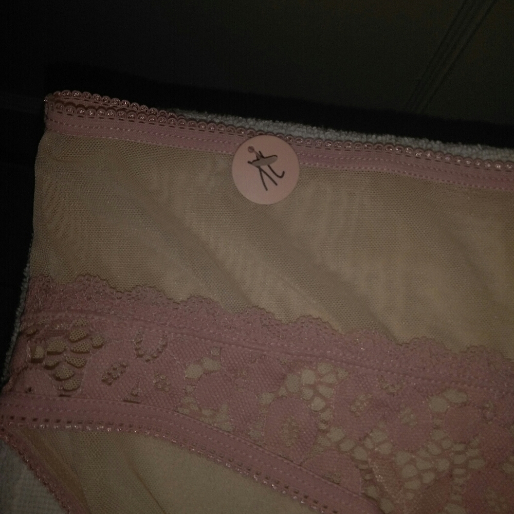 Intimates - Picture 3 of 8